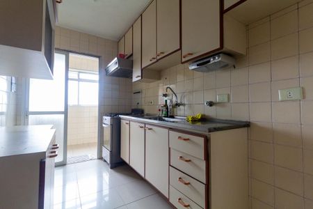 Apartamento para alugar com 58m², 2 quartos e 2 vagasCozinha