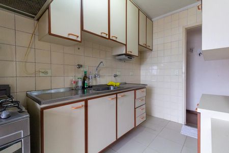 Apartamento para alugar com 58m², 2 quartos e 2 vagasCozinha