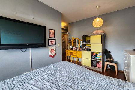 Apartamento à venda com 130m², 3 quartos e 2 vagas Apartamento à venda com 130m², 3 quartos e 2 vagasSuíte 1