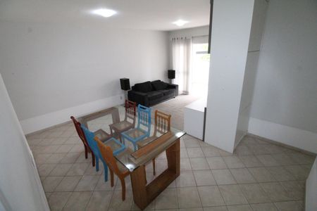 Apartamento para alugar com 105m², 3 quartos e 2 vagasSala