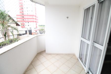 Apartamento para alugar com 105m², 3 quartos e 2 vagasSacada