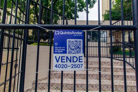 Apartamento à venda com 51m², 2 quartos e 1 vaga Apartamento à venda com 51m², 2 quartos e 1 vagaPlaca