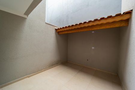 Casa à venda com 99m², 3 quartos e 2 vagasÁrea de Serviço