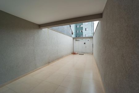 Casa à venda com 99m², 3 quartos e 2 vagasGaragem