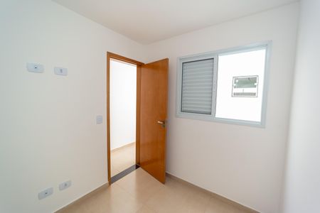 Casa à venda com 99m², 3 quartos e 2 vagasQuarto 2