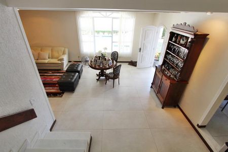 Casa à venda com 5 quartos, 440m² em Santo Antônio, Niterói