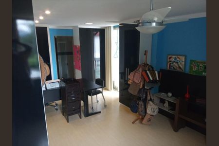 Casa à venda com 5 quartos, 274m² em Itaipu, Niterói