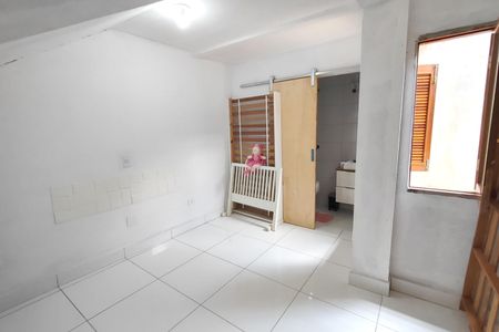 Casa à venda com 100m², 4 quartos e 2 vagasSuíte 1