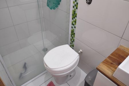 Casa à venda com 100m², 4 quartos e 2 vagasBanheiro da Suíte 1