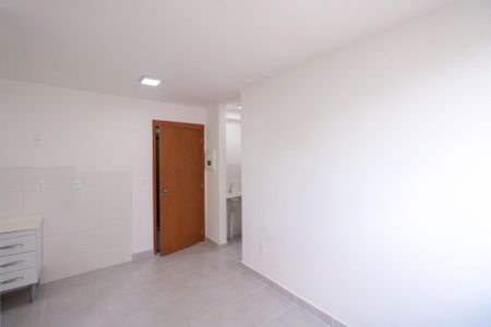 Sala de apartamento para alugar com 2 quartos, 37m² em Vila Palmares, São Caetano do Sul