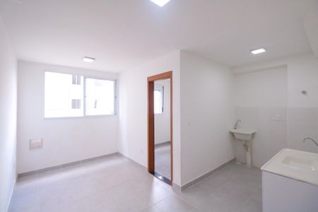 Sala de apartamento para alugar com 2 quartos, 37m² em Vila Palmares, São Caetano do Sul