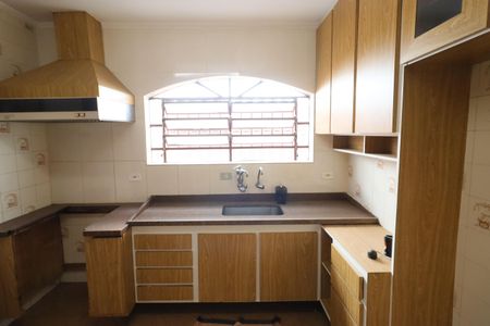 Casa para alugar com 320m², 4 quartos e 2 vagasCozinha