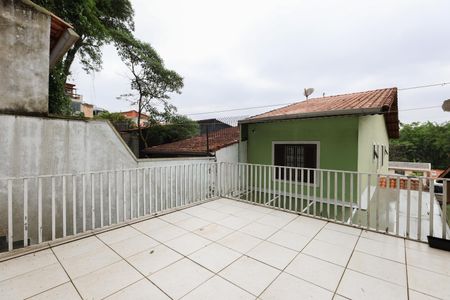 Casa à venda com 121m², 3 quartos e 3 vagas Casa à venda com 121m², 3 quartos e 3 vagasÁrea externa