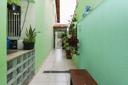 Casa à venda com 121m², 3 quartos e 3 vagas Casa à venda com 121m², 3 quartos e 3 vagasÁrea externa