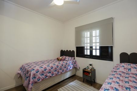 Casa à venda com 121m², 3 quartos e 3 vagas Casa à venda com 121m², 3 quartos e 3 vagasQuarto 2