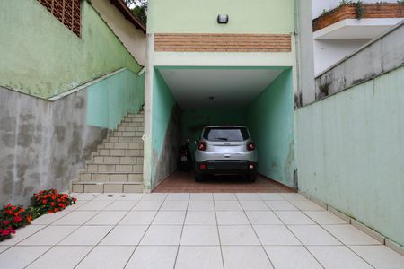 Casa à venda com 121m², 3 quartos e 3 vagas Casa à venda com 121m², 3 quartos e 3 vagasGaragem