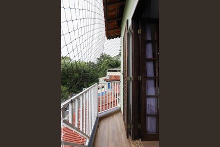 Casa à venda com 121m², 3 quartos e 3 vagas Casa à venda com 121m², 3 quartos e 3 vagasSuíte