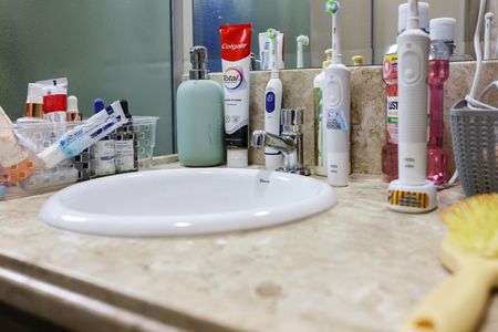 Casa à venda com 121m², 3 quartos e 3 vagas Casa à venda com 121m², 3 quartos e 3 vagasBanheiro