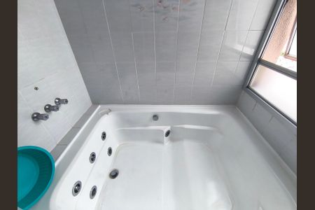 Apartamento à venda com 164m², 3 quartos e 2 vagasBanheiro da Suíte