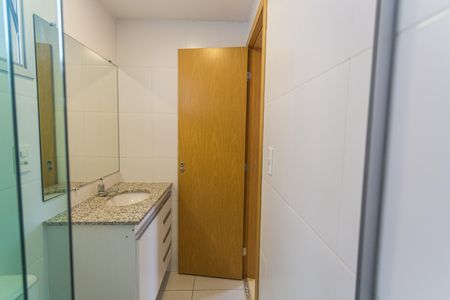 Apartamento à venda com 96m², 3 quartos e 2 vagas Apartamento à venda com 96m², 3 quartos e 2 vagasBanheiro da Suíte