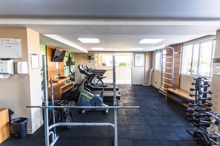 Apartamento à venda com 96m², 3 quartos e 2 vagas Apartamento à venda com 96m², 3 quartos e 2 vagasÁrea comum - Academia