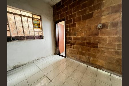 Casa à venda com 140m², 2 quartos e 2 vagas