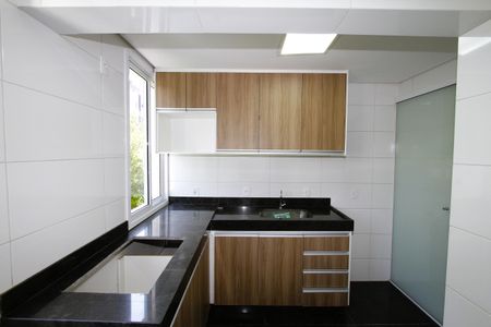 Apartamento para alugar com 158m², 3 quartos e 3 vagasCozinha