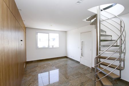 Apartamento para alugar com 158m², 3 quartos e 3 vagasSala