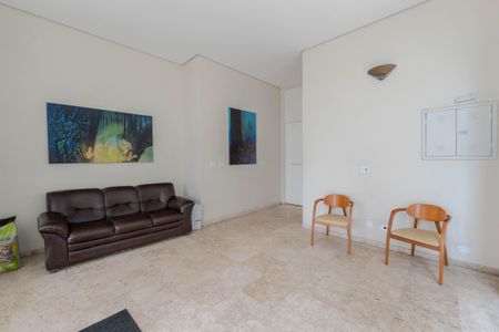 Apartamento à venda com 107m², 4 quartos e 1 vagaHall de entrada