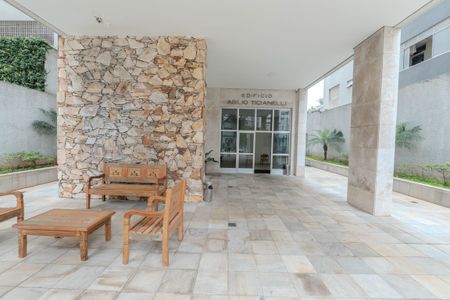 Apartamento à venda com 107m², 4 quartos e 1 vagaÁrea comum