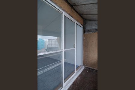 Apartamento para alugar com 27m², 0 quarto e sem vaga Apartamento para alugar com 27m², 0 quarto e sem vagaVaranda da Sala/Cozinha