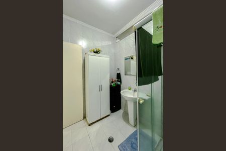 Casa para alugar com 103m², 3 quartos e 1 vaga Casa para alugar com 103m², 3 quartos e 1 vagaBanheiro 2