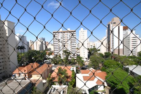 Sala - Vista de apartamento à venda com 2 quartos, 71m² em Cambuí, Campinas