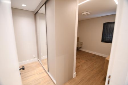 Apartamento à venda com 71m², 2 quartos e 1 vagaQuarto 2 - Suíte