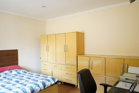 Casa à venda com 260m², 3 quartos e 4 vagasQuarto