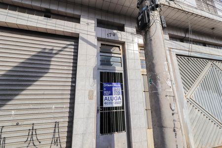 Casa para alugar com 70m², 1 quarto e sem vagaPlaca