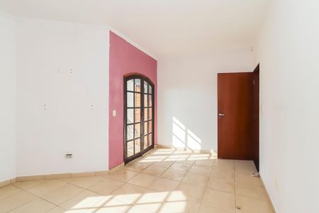 Casa para alugar com 70m², 1 quarto e sem vagaSala/Quarto