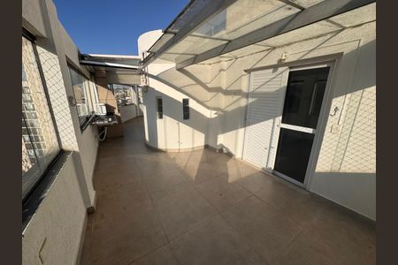 Apartamento à venda com 160m², 3 quartos e 3 vagasVaranda