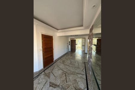 Apartamento à venda com 160m², 3 quartos e 3 vagasCorredor