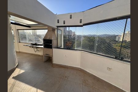 Apartamento à venda com 160m², 3 quartos e 3 vagasVaranda