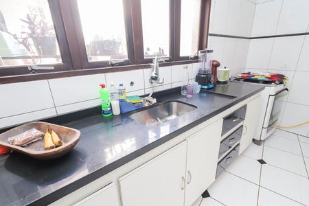 Casa para alugar com 70m², 1 quarto e sem vaga Casa para alugar com 70m², 1 quarto e sem vagaCozinha