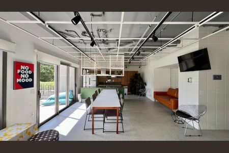 Studio à venda com 28m², 1 quarto e sem vagaSalão de Festas