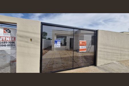 Fachada placa de casa à venda com 2 quartos, 210m² em Conjunto Habitacional Vila Maria, Lagoa Santa