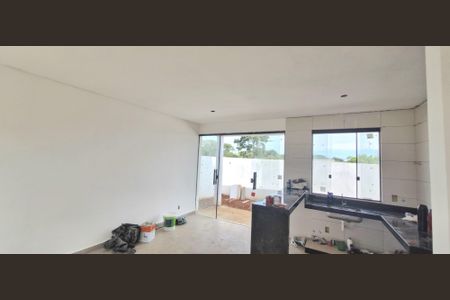 Sala de casa à venda com 2 quartos, 210m² em Conjunto Habitacional Vila Maria, Lagoa Santa