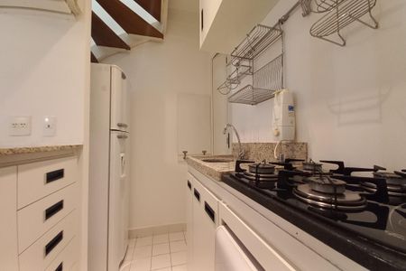 Apartamento à venda com 70m², 1 quarto e 3 vagas Apartamento à venda com 70m², 1 quarto e 3 vagasCozinha