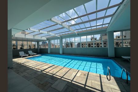 Apartamento para alugar com 70m², 1 quarto e 2 vagas Apartamento para alugar com 70m², 1 quarto e 2 vagasÁrea comum - Piscina