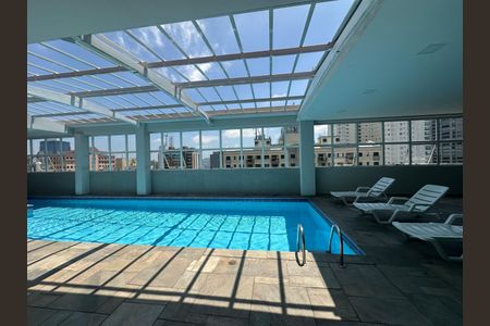 Apartamento para alugar com 70m², 2 quartos e 1 vagaÁrea comum - Piscina