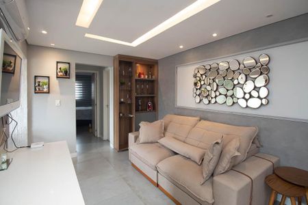 Sala de apartamento para alugar com 2 quartos, 50m² em Vila Gustavo, São Paulo