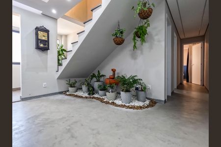 Apartamento para alugar com 130m², 3 quartos e 5 vagas Apartamento para alugar com 130m², 3 quartos e 5 vagasSala