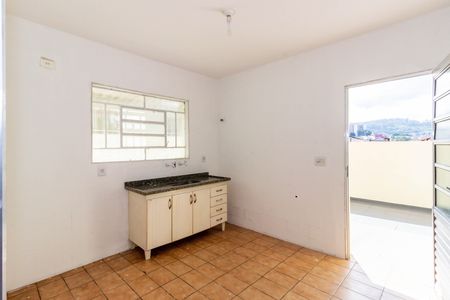Casa à venda com 360m², 6 quartos e 3 vagas Casa à venda com 360m², 6 quartos e 3 vagasCasa 2 - Cozinha